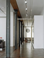 White-street-loft_hall-columns-143-xxx_q80