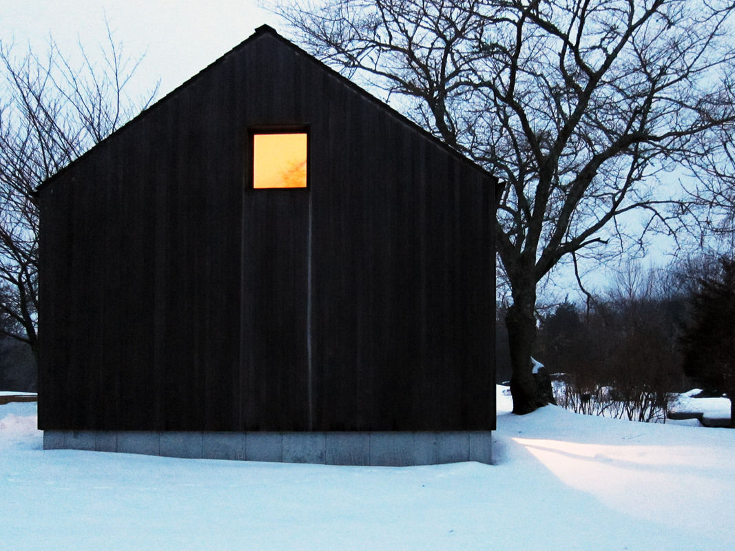 Wood-house_snow-1067-xxx_q80